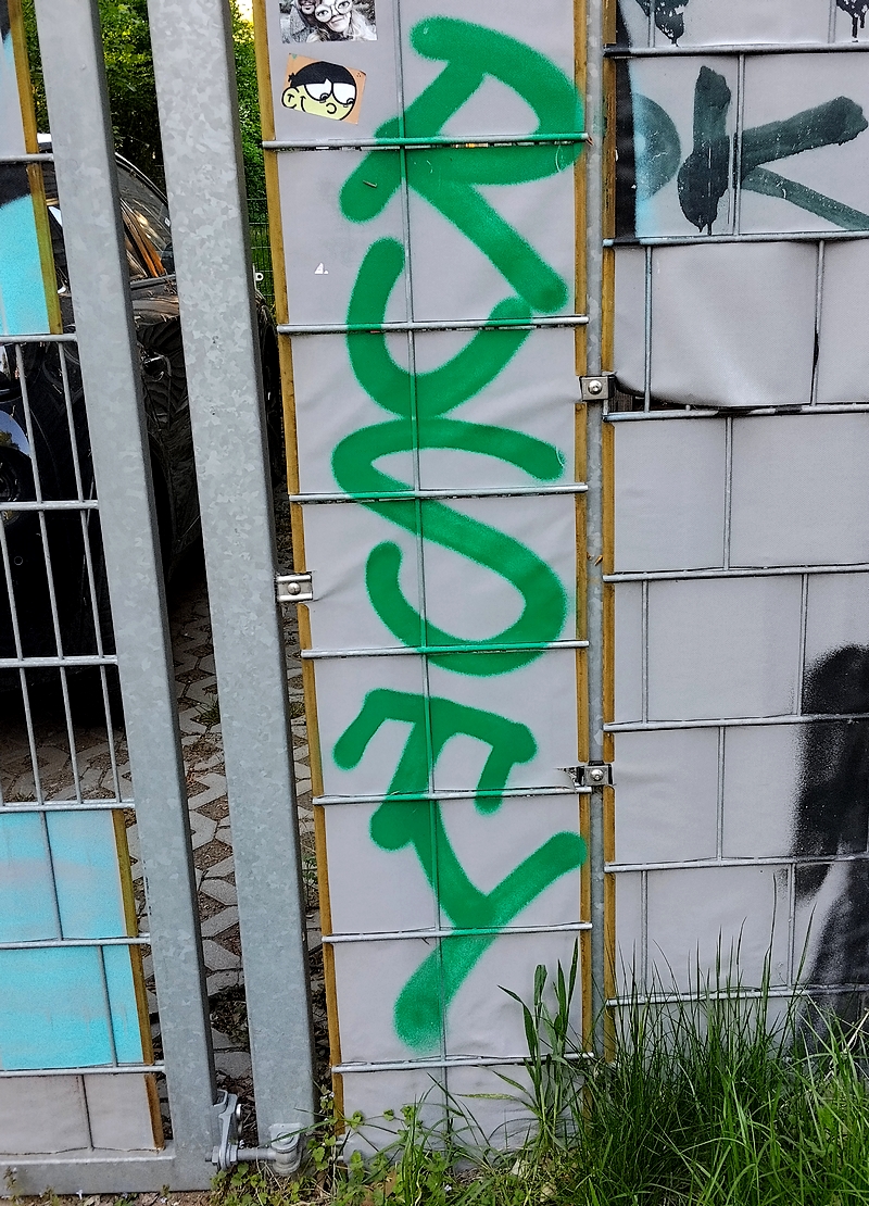 This RUSTY Tag Piece...