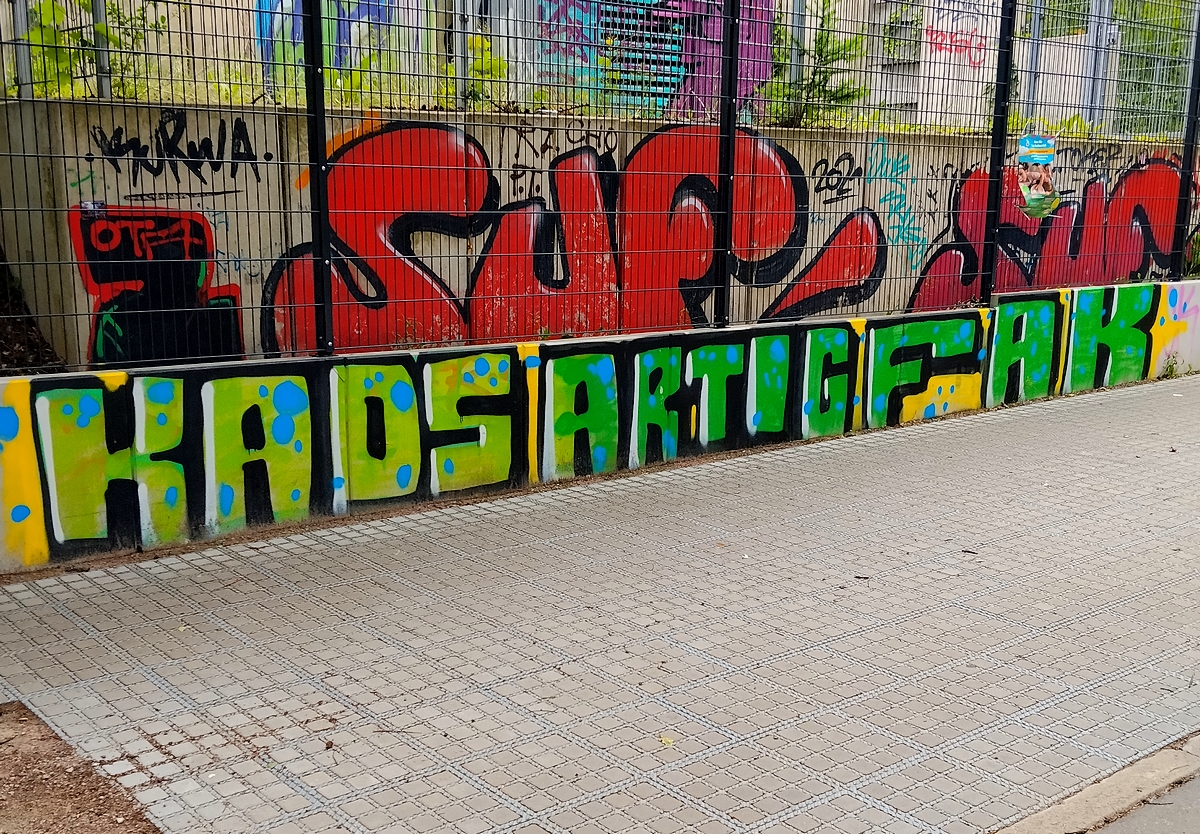 KAOS x ARTIG x FAK